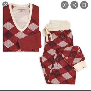 Burt's Bees Holiday Argyle Pajama Set